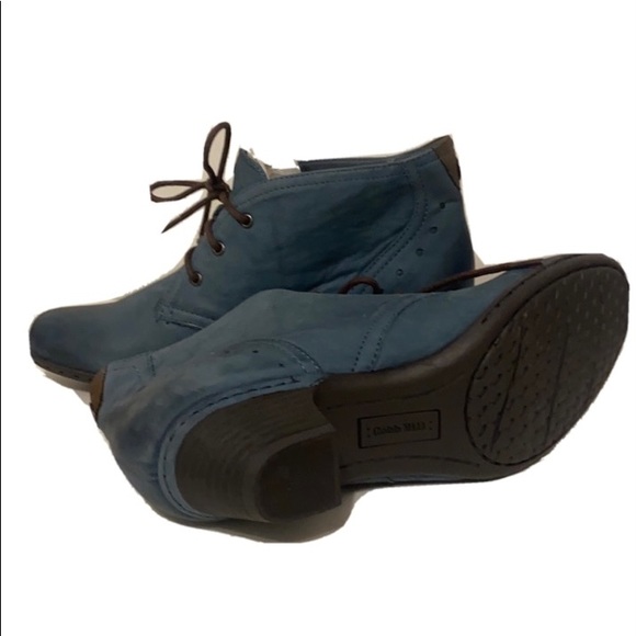 NWOT Cobb hill by new balance lace up ankle boots - Picture 3 of 4